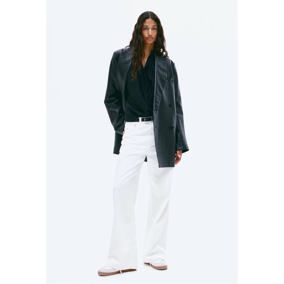 Black Balloon-Sleeved Blouse (S, L, XL) - Picture 4 of 6